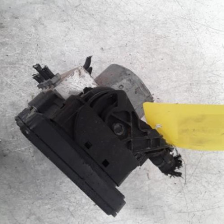 Bloc ABS (freins anti-blocage) MERCEDES CLASSE A 176