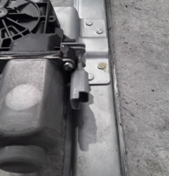 Leve vitre electrique avant droit CITROEN BERLINGO 2