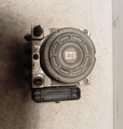 Bloc ABS (freins anti-blocage) VOLKSWAGEN GOLF 7