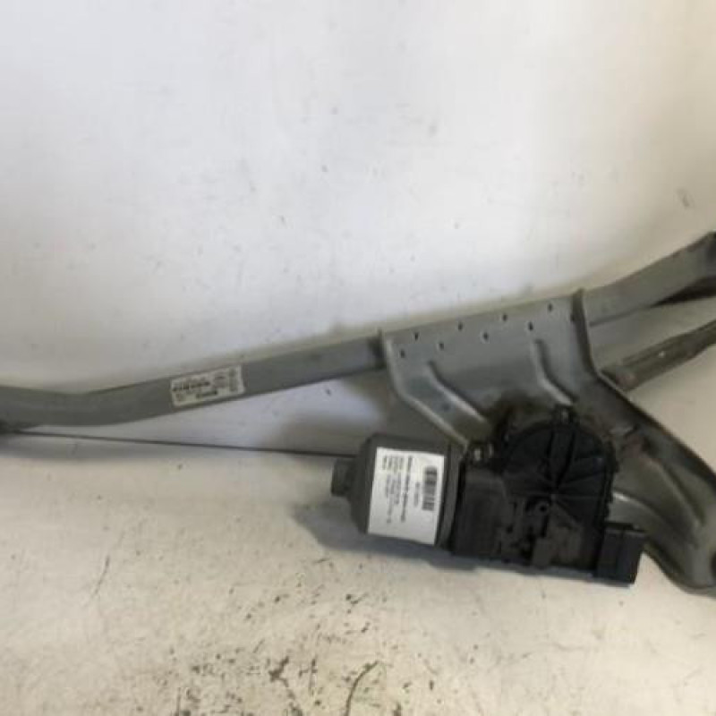 Moteur essuie glace avant DACIA DUSTER 1 Moteur essuie glace avant DACIA DUSTER 1