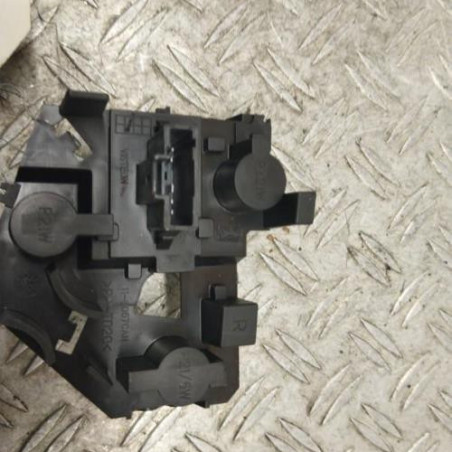 Platine feu arriere droit PEUGEOT 206+