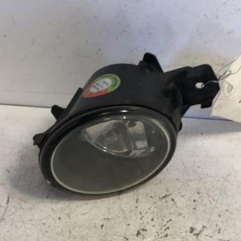 Anti brouillard gauche (feux) RENAULT CLIO 3 Anti brouillard gauche (feux) RENAULT CLIO 3