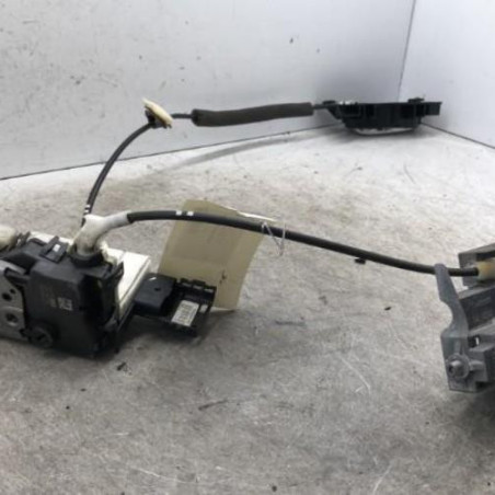 Serrure avant droit PEUGEOT 3008 1