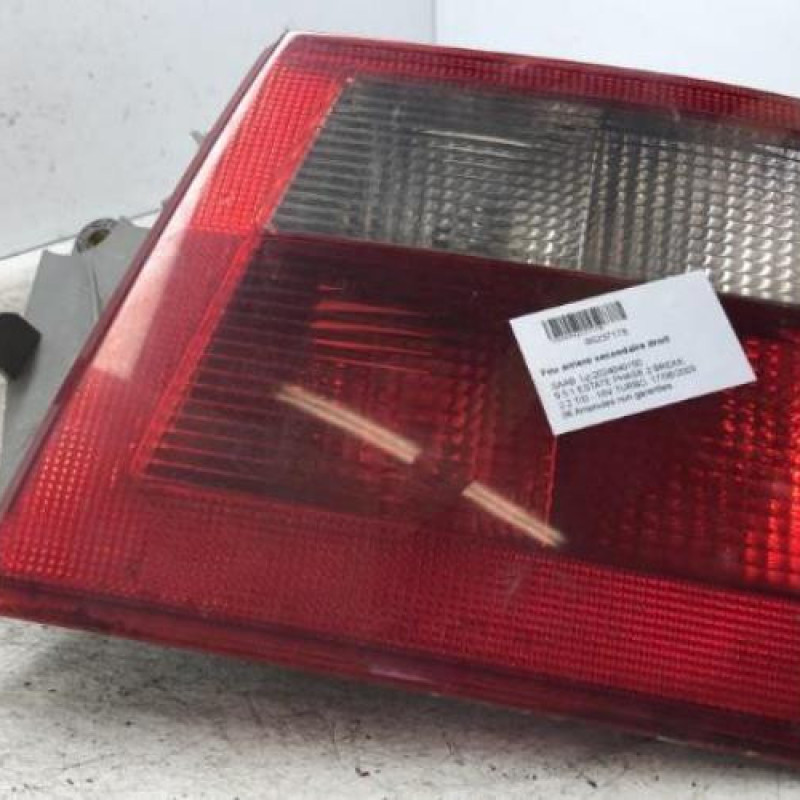 Feu arriere secondaire droit (feux) SAAB 9.5 1 Feu arriere secondaire droit (feux) SAAB 9.5 1