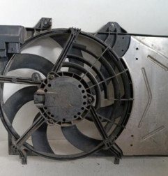 Moto ventilateur radiateur PEUGEOT 208 1