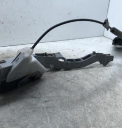 Serrure arriere droit PEUGEOT 3008 1