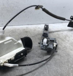 Serrure avant gauche PEUGEOT 3008 1