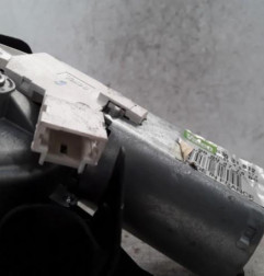 Moteur essuie glace arriere CITROEN C4 2 Photo n°3
