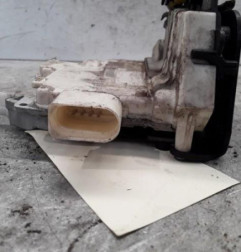 Serrure avant gauche AUDI A4 2