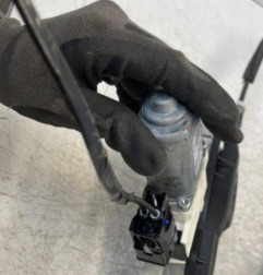 Leve vitre electrique avant droit FORD TOURNEO COURIER Photo n°5