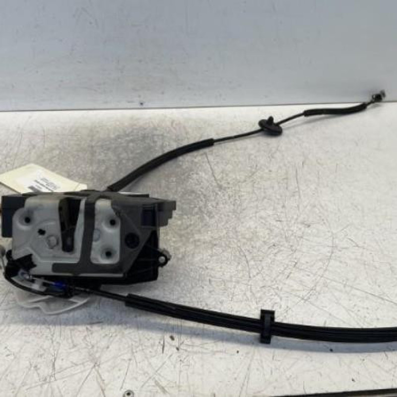 Serrure avant droit FORD TOURNEO COURIER