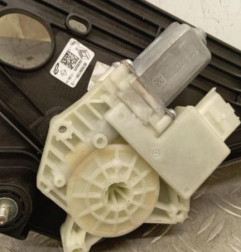 Leve vitre electrique arriere droit RENAULT CLIO 5