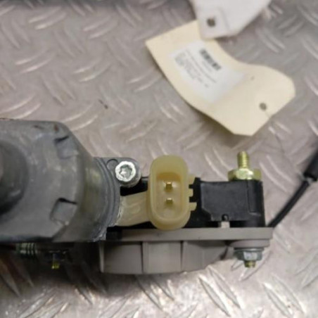 Leve vitre electrique avant droit KIA RIO 4