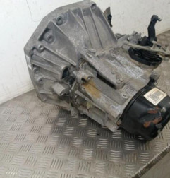 Boite de vitesses NISSAN MICRA 5 Photo n°4