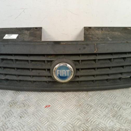 Calandre FIAT DOBLO 1 Photo n°1