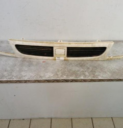 Calandre SEAT INCA Photo n°1
