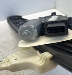 Leve vitre electrique arriere gauche PEUGEOT 5008 2 Photo n°5