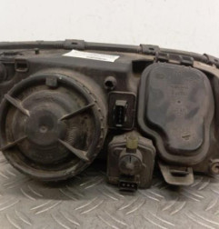 Optique avant principal gauche (feux)(phare) VOLVO V 70 1