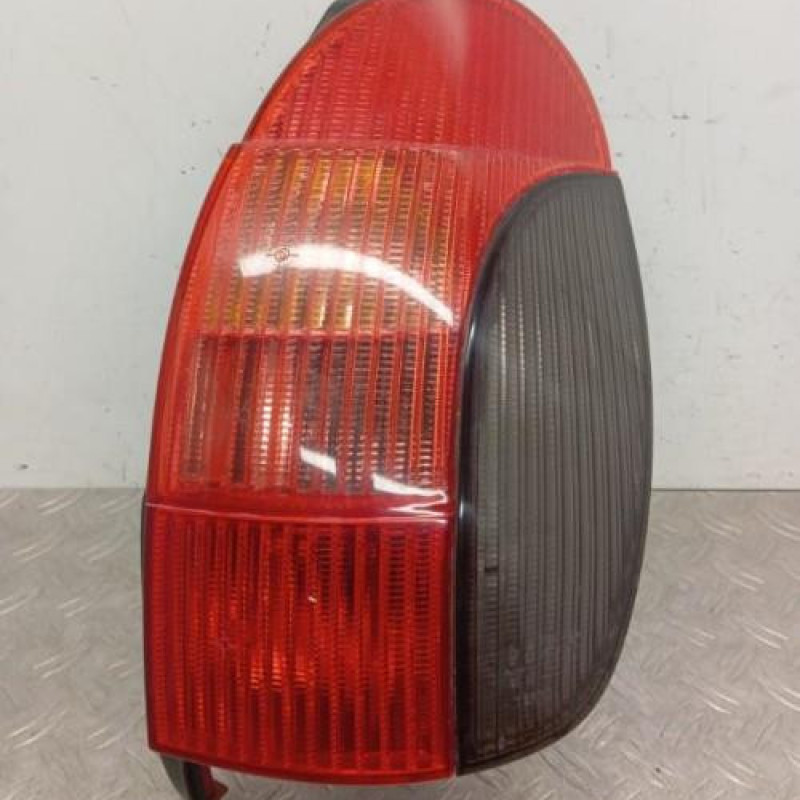 Feu arriere principal droit (feux) PEUGEOT 306
