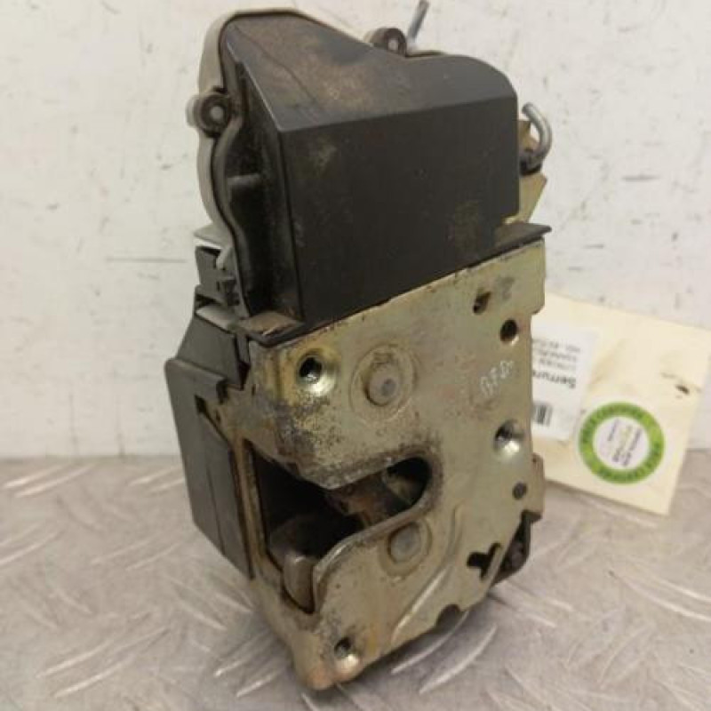 Serrure avant droit CITROEN XSARA PICASSO
