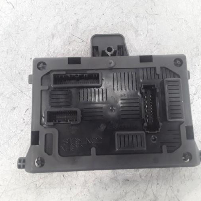 Boitier USM RENAULT CLIO 3 Boitier USM RENAULT CLIO 3