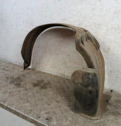 Pare boue avant gauche PEUGEOT 106 Photo n°1