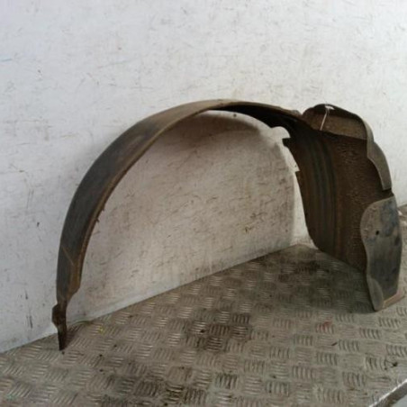 Pare boue avant gauche PEUGEOT 106