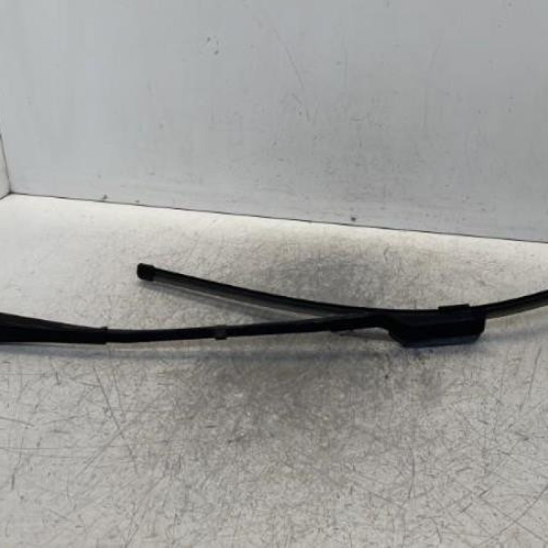 Bras essuie glace avant gauche PEUGEOT 5008 2