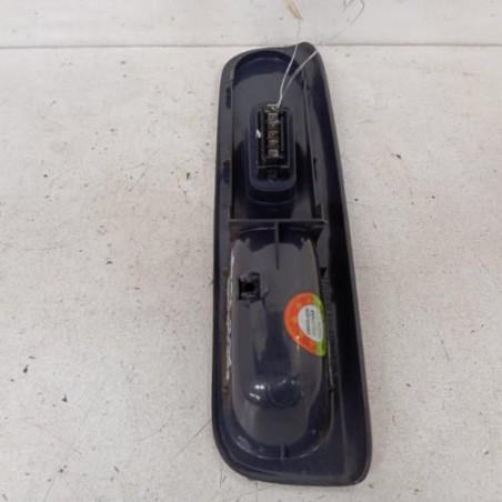 Interrupteur de leve vitre avant droit RENAULT TWINGO 1