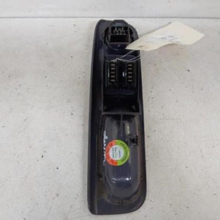 Interrupteur de leve vitre avant gauche RENAULT TWINGO 1