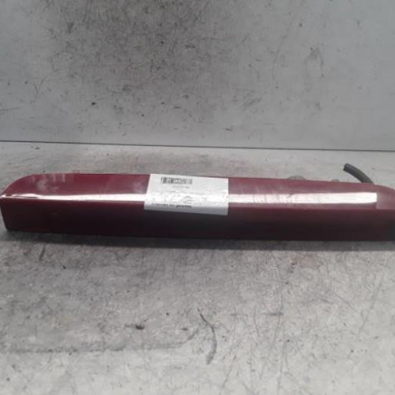 Feu arriere stop central RENAULT MEGANE 3 Feu arriere stop central RENAULT MEGANE 3