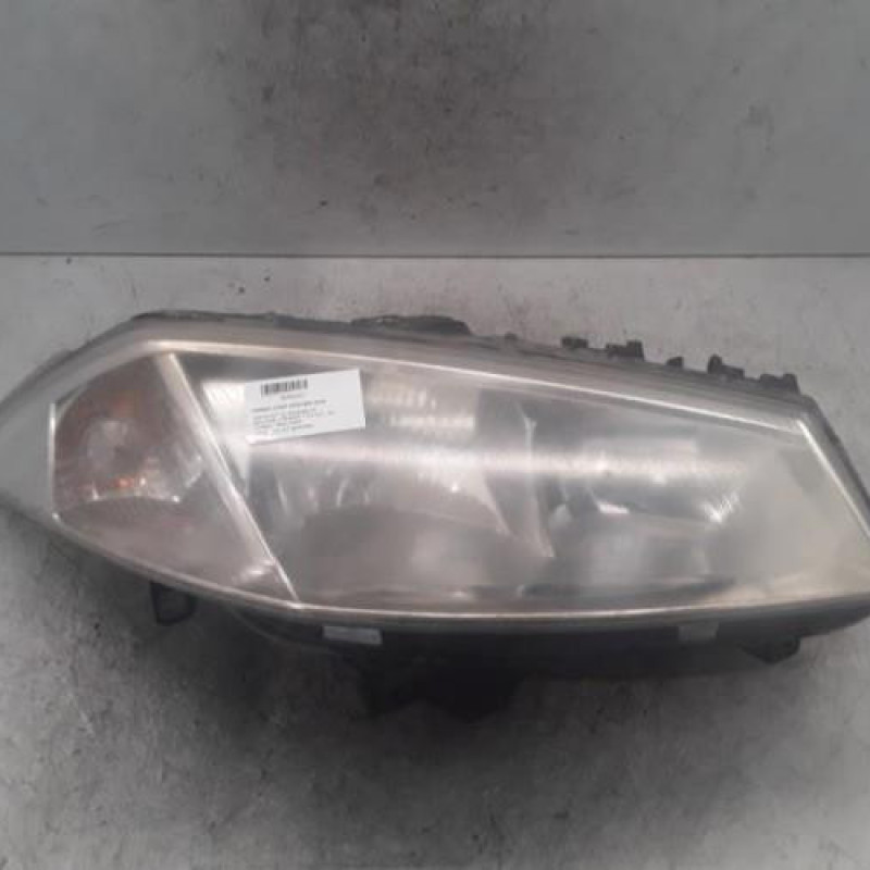 Optique avant principal droit (feux)(phare) RENAULT MEGANE 2
