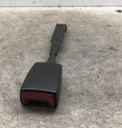 Attache ceinture avant gauche VOLKSWAGEN CADDY 3