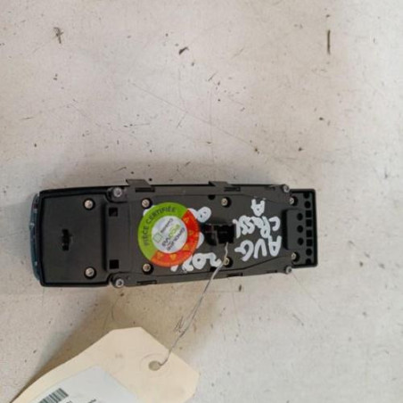 Interrupteur de leve vitre avant gauche MERCEDES CLASSE A 176