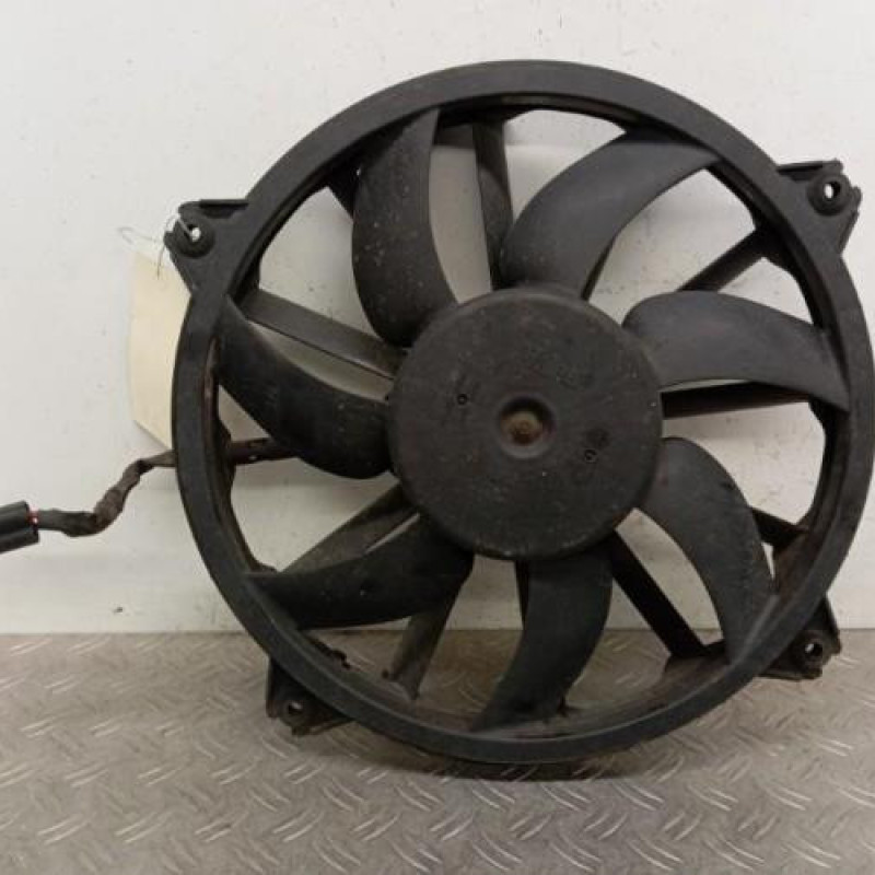 Moto ventilateur radiateur PEUGEOT 3008 1 Moto ventilateur radiateur PEUGEOT 3008 1