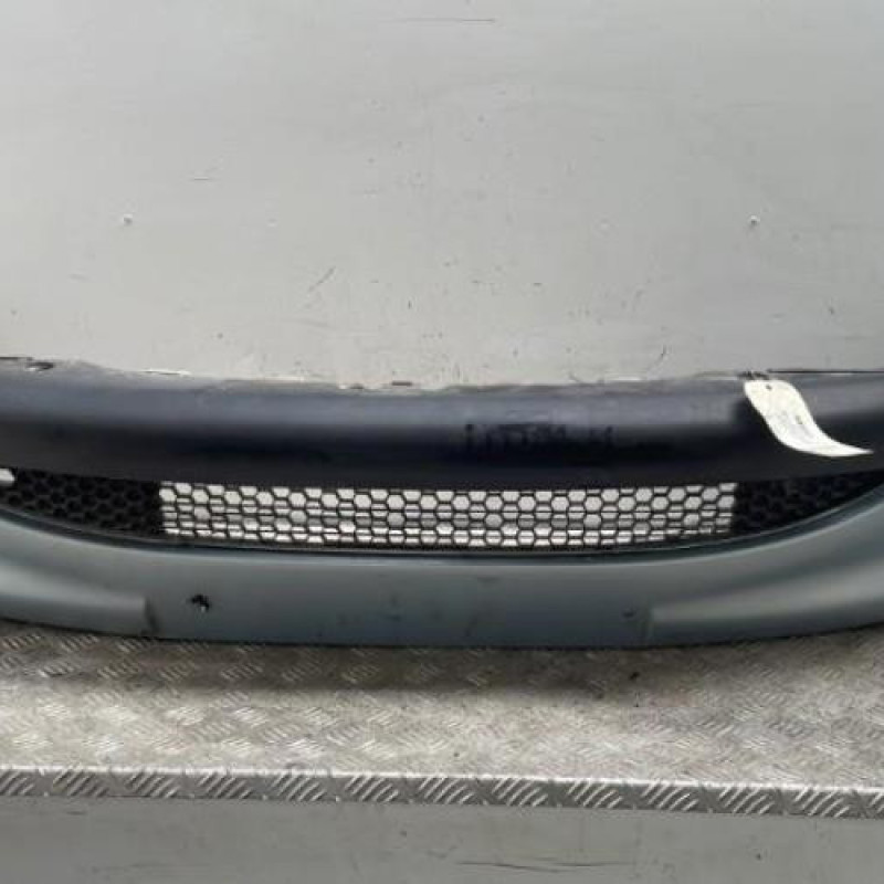 Pare choc avant PEUGEOT 206