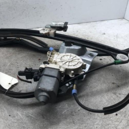 Leve vitre electrique avant gauche VOLKSWAGEN POLO 3