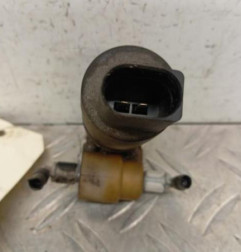 Pompe lave glace avant VOLKSWAGEN TOURAN 1
