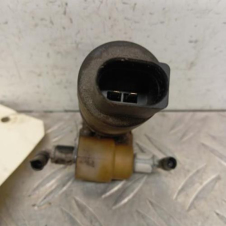 Pompe lave glace avant VOLKSWAGEN TOURAN 1