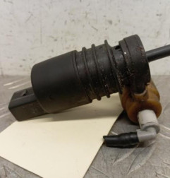 Pompe lave glace avant VOLKSWAGEN TOURAN 1 Photo n°3