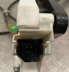 Leve vitre electrique avant gauche AUDI A1 1 Photo n°3