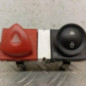 Bouton de warning RENAULT MEGANE 2