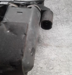 Leve vitre electrique avant droit RENAULT R19 Photo n°3