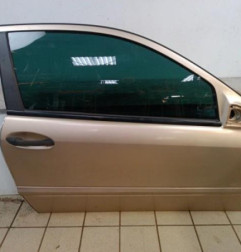 Porte avant droit MERCEDES CLASSE C 203 COUPE SPORT Photo n°1