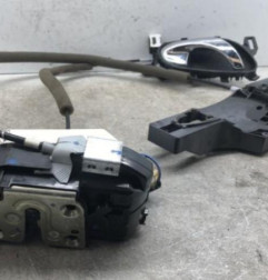 Serrure avant droit RENAULT KADJAR