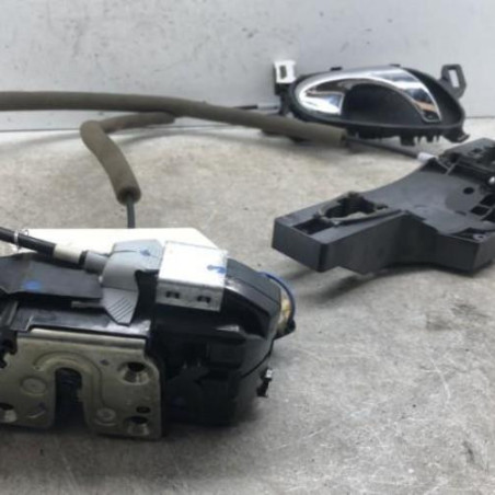 Serrure avant droit RENAULT KADJAR