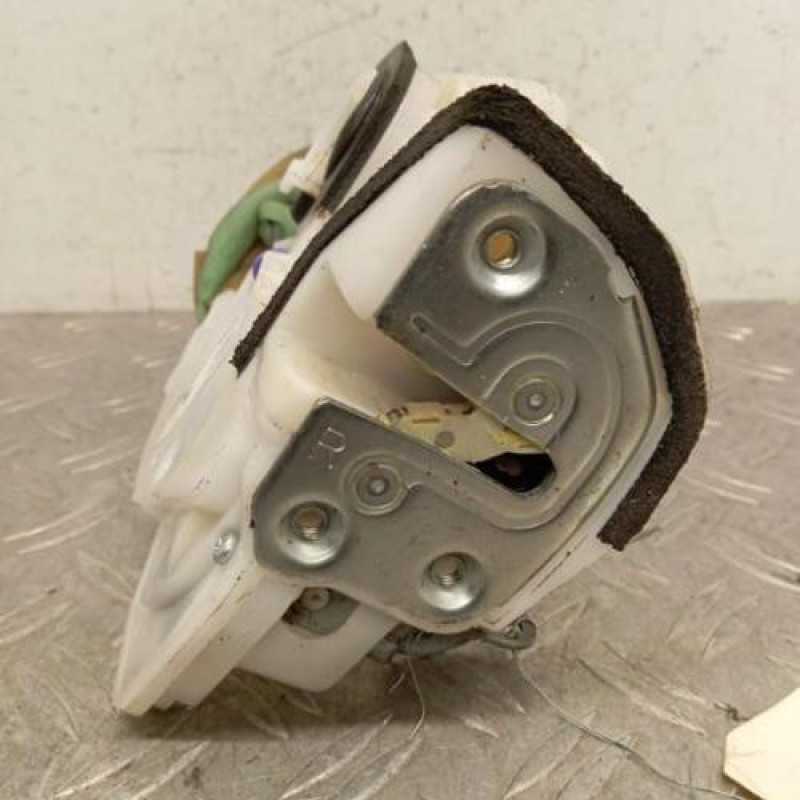 Serrure avant droit MAZDA 3 3 Serrure avant droit MAZDA 3 3
