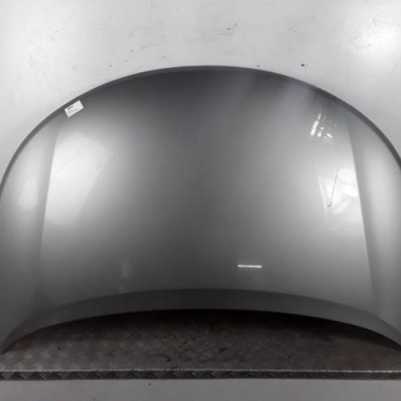 Capot TOYOTA AVENSIS 3