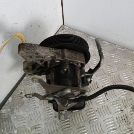 Pompe de direction BMW X3 E83