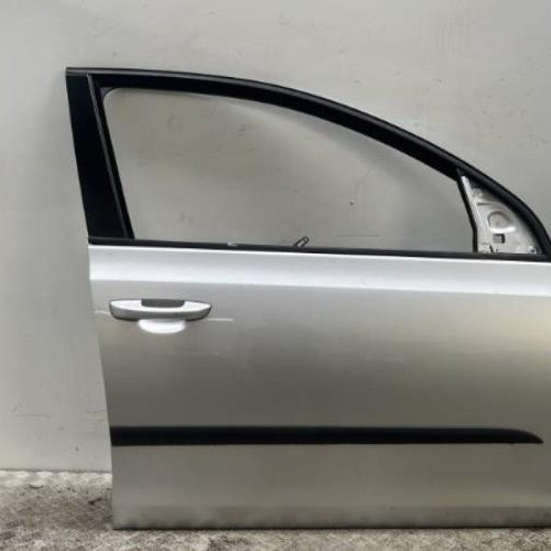 Porte avant droit VOLKSWAGEN GOLF 6 Porte avant droit VOLKSWAGEN GOLF 6